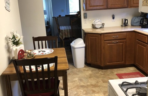 Canon City House | Welcome to The CañonHouse, where your adventure begins!