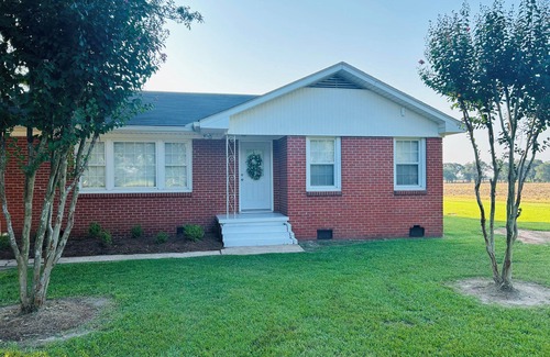 Mansura House | Welcome to "The Country Cottage"