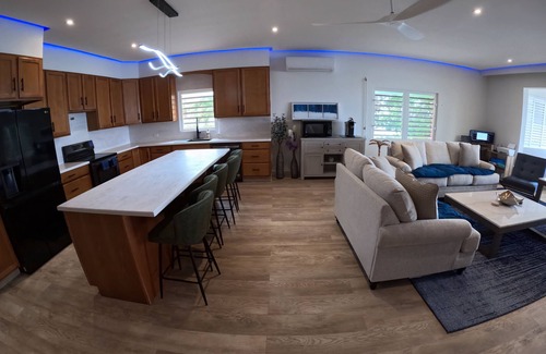 Cole Bay Condo | Welcome to the Dutch side of St. Maarten. 3 bedroom unforgettable ocean view.