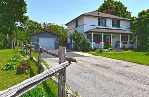 Prince Edward House | Welcome to the Evergreen House - Prince Edward County