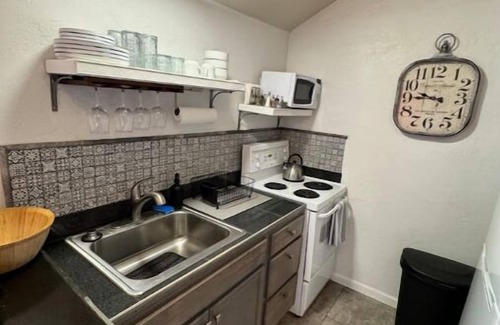 West University House | Welcome to the Tiny House.