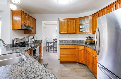 Fleetwood House | Welcome to this gem of Hazelwood