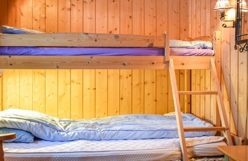 Vang House | Welcome to this quaint, traditional cottage located in the heart of the fantastic Valdres landscape.