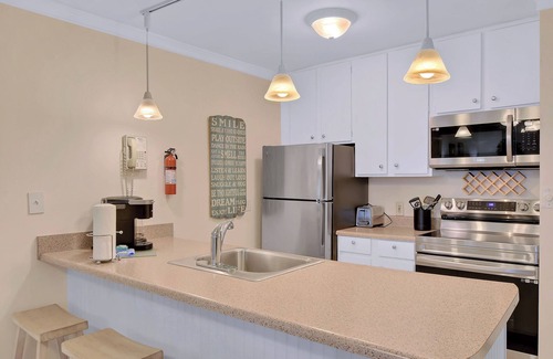 Jekyll Island Condo | Welcome to Villa 282 - ShipWatch Retreat!