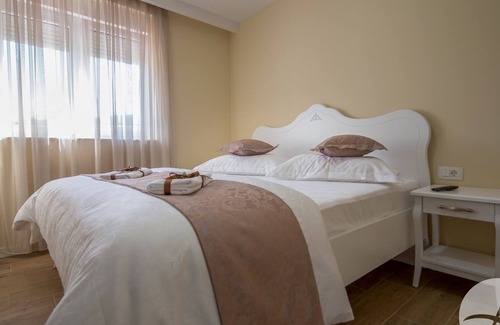 Vrgorac Villa | Welcome to Villa VRNAUTI-A1 (Vrgorac)