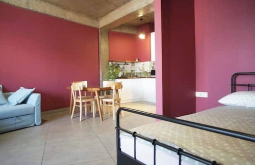 Batumi Apartment | Welcome to Your Cozy, Modern Loft in the Heart of Old Batumi!