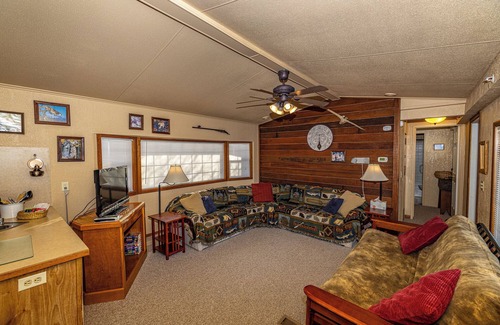 Concrete House | Welcome to your year-round mountain getaway and historic ranch in the foothills of the North Cascades!