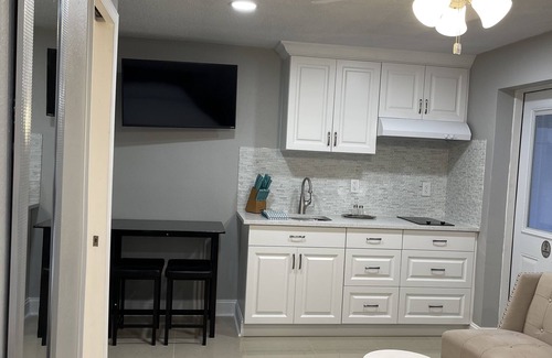 Embassy Hills Apartment | Welcome toCozy La Palma B, is quite and clean pleace