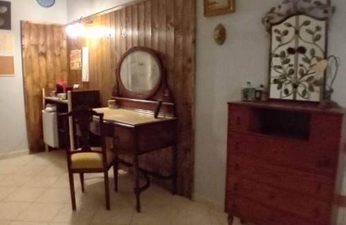 Isola delle Femmine Bed & Breakfast | Welcomed as at home but independent in a bright room with bathroom and balcony