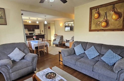 Bridgetown Apartment | Welcoming 1-bedroom apartment in St Thomas.
