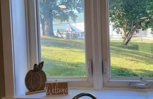 Bernville House | Welcoming 2-bedroom re done Spring House on a peaceful farm setting in Bernville