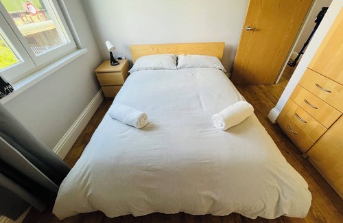 Brockley Apartment | Welcoming apartment with WiFi in vibrant London