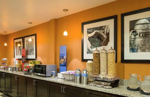 Danville Hotel | Welcoming Danville Retreat: Free Parking, Pet-Friendly, near Route 80