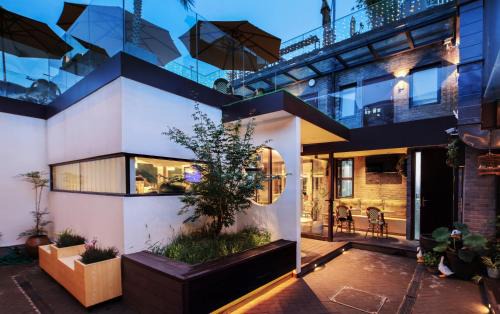Xicheng Hotel | WeLight逐光旅舍百花深处胡同店