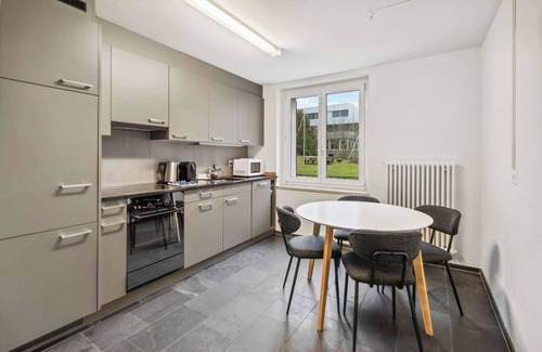 Enge Apartment | Well equipped flat in Zurich