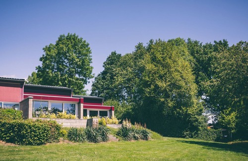 Strucht House | Well-kept bungalow with microwave, 4 km. from Valkenburg