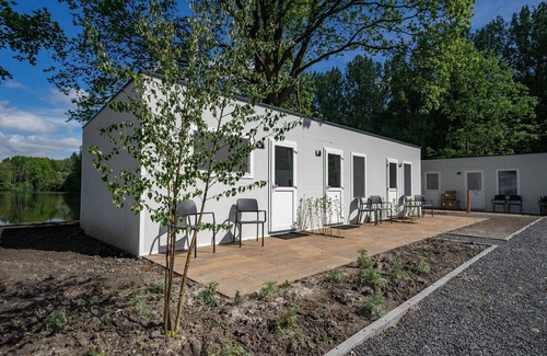 Municipality of Amstelveen Ski Chalet | Well-kept studio with kitchenette, near Amsterdam