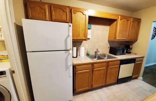 Anderson Apartment | Well located and functional.