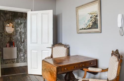 Old Town Hastings House | Wellesley Retreat