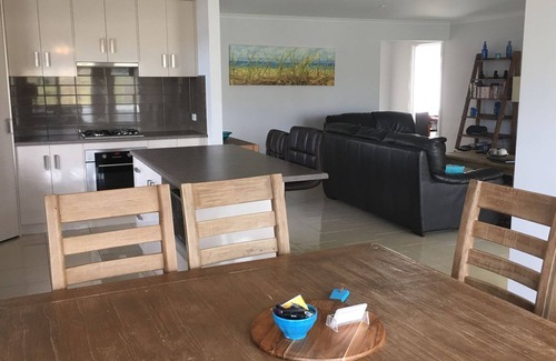 Seymour House | Wellington Marina Holiday House - Absolute Waterfront with Private Jetty