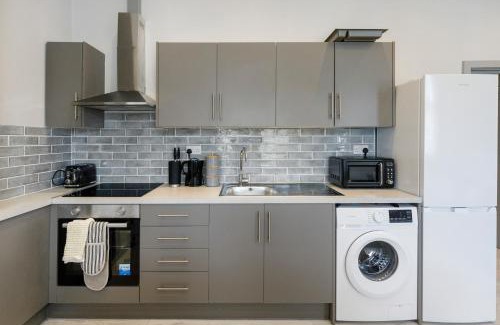 Harlesden Apartment | Wembley Luxury 3 Bedroom