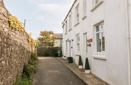 Hartland Cottage | WESLEY END, pet friendly, character holiday cottage in Hartland