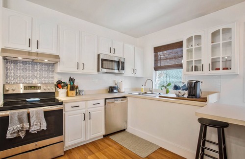 Annapolis House | West Annapolis Hidden Gem <.75Mile To Navy Stadium <1Mile to Downtown Annapolis