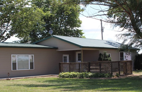 Pittsfield Cabin | West Central Lodging