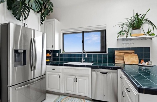 Westside Santa Cruz House | West Cliff Ohana Hale