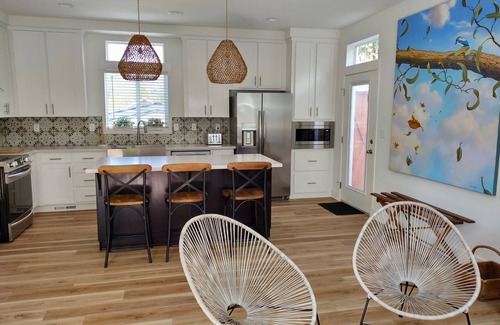 Graton House | West County Bird Haven