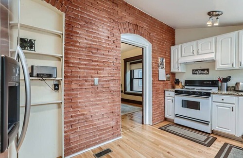 West Highland House | West Highland Bungalow/2BR w/Private Backyard