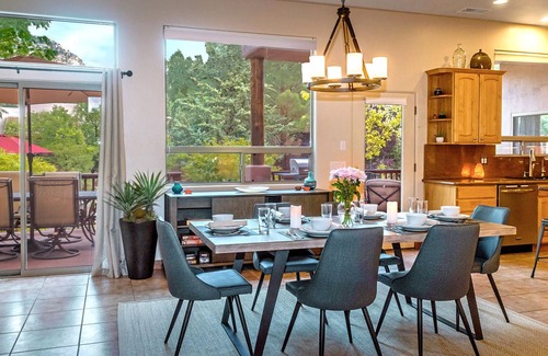 West Sedona House | West Sedona 4BR luxury home on private half acre w/Hot Tub & Mountain Views!