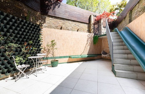 Westbourne Green Apartment | Westbourne Park Road XVI by onefinestay