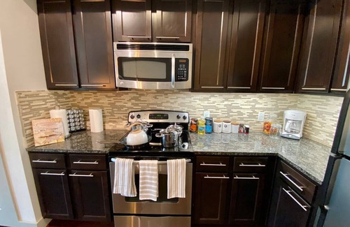 Woodlake - Briar Meadow Apartment | Westchase 2B2B king Fully equipped Long term