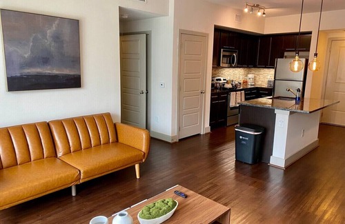 Woodlake - Briar Meadow Apartment | Westchase 2B2B king Fully equipped Long term