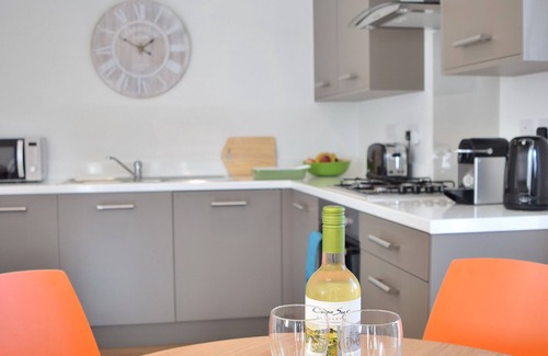 Peterborough Apartment | Westlake Apartment No.1 in Hampton, Peterborough