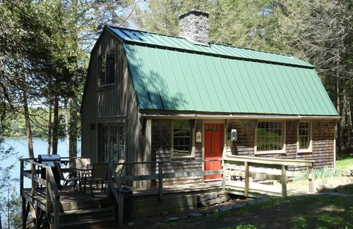 Wiscasset Cottage | Westport Island Cabin on the river with private dock. Drive, boat or fly in.