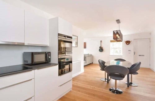 St. Andrews Apartment | Westview - New build modern apartment in the heart of town