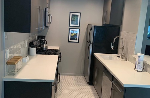 Westwood Apartment | Westwood Living - Gorgeous Modern One Bedroom Available For Rent, Close to UCLA