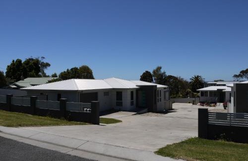 Bridport Villa | Westwood Villas - Bridport