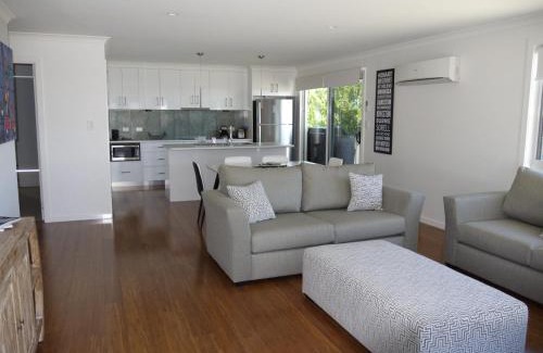 Bridport Villa | Westwood Villas - Bridport
