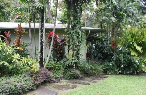 Hilo Apartment | When you're ready to get away.