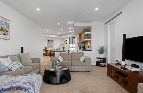 Safety Beach House | Where The Bay Meets The Marina - Family Holiday - Safety Beach
