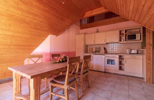 Buschvitz Apartment | Whg-3-Falkenturm-Ferienhaus-Am-Boddenufer-Buschvitz