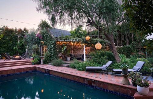 Los Feliz House | Whimsical Los Feliz House - Pool - Fire Pit - Dogs OK