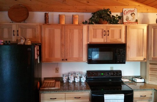 Moorcroft Cabin | Whispering Pines Cabin Secluded Get Away; Close Enough But Not Too Far