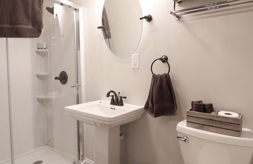 Dry Ridge Cottage | Whistle Stop - Close to the Ark Encounter