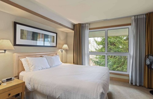 Blackcomb Hotel | Whistler - Le Chamois - 1 Bedroom #414