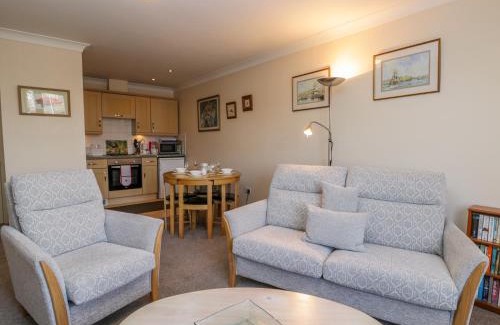 Whitby Apartment | Whitby Harbour Retreat