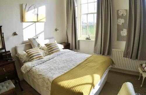 Quedgeley House | Whitchurch Farm Guesthouse